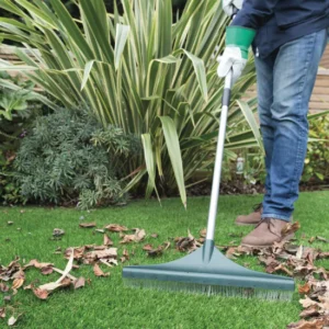 SCOPA A PETTINE PER PRATO SINTETICO 45CM