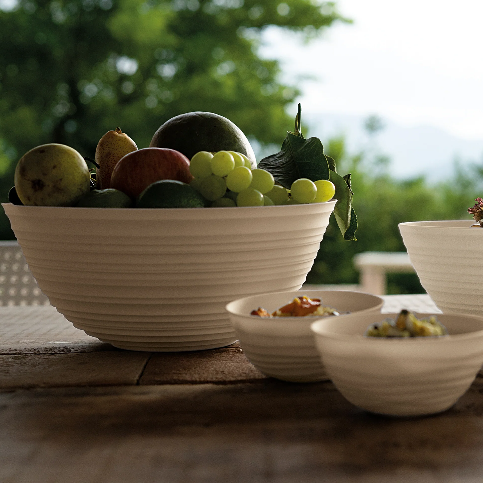 GUZZINI CONTENITORE INSALATIERA "TIERRA" XL BIANCO LATTE COD. 175030156 - immagine 5